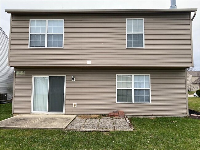 Building Photo - 3915 Planewood Dr