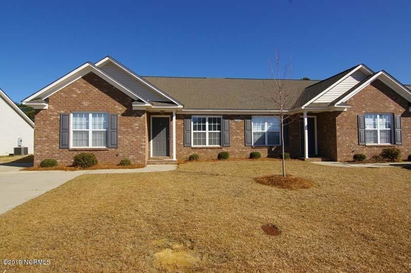 Foto principal - 2604 Saddleback Dr