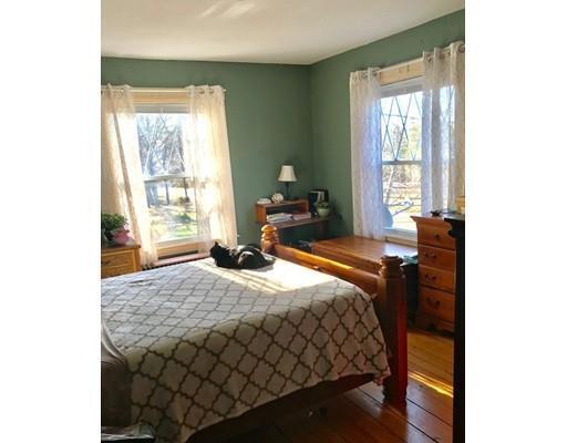 Building Photo - 3 bedroom in Kingston MA 02364