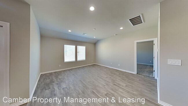 Building Photo - 4 br, 2 bath House - 4220 Colt Drive