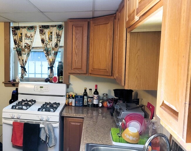 Foto del edificio - 1925 W 77th St