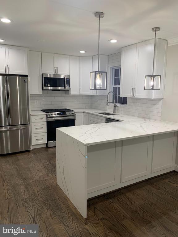 Foto del edificio - 5430 Lighthouse Ln