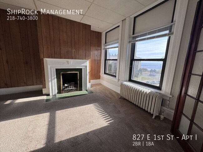 Foto del edificio - 827 E 1st St