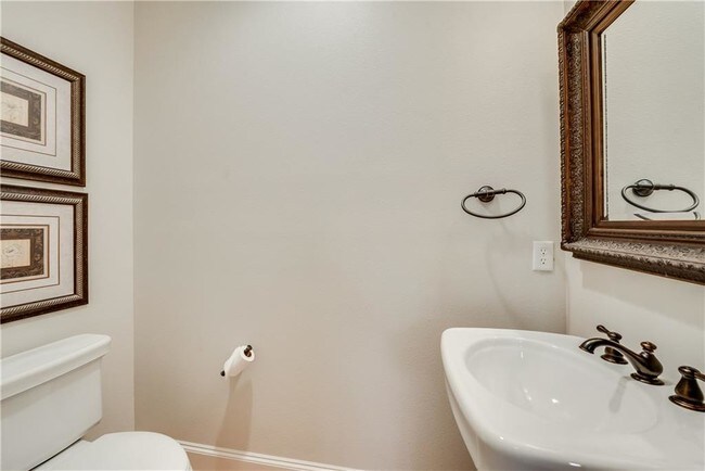 Building Photo - 1214 S Adams St