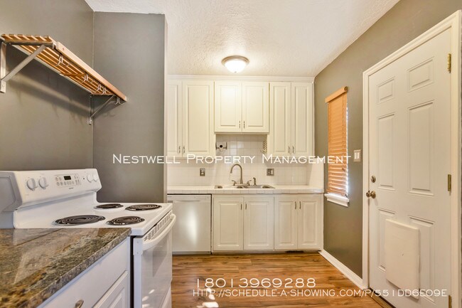 Building Photo - Charming Historic Rose Park 3 bedroom home