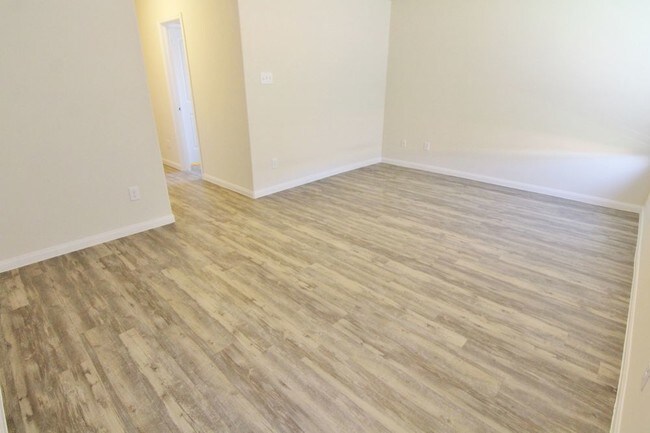 Foto del edificio - 22 Santa Barbara Dr