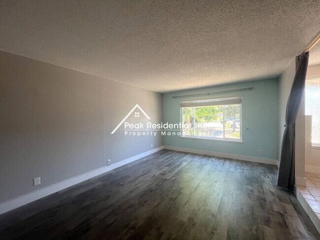 Foto del edificio - Updated 3bd/2ba Citrus Heights Home with R...