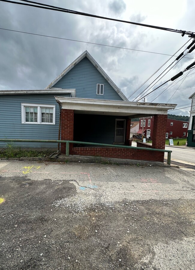 Building Photo - 56 S Morgan St