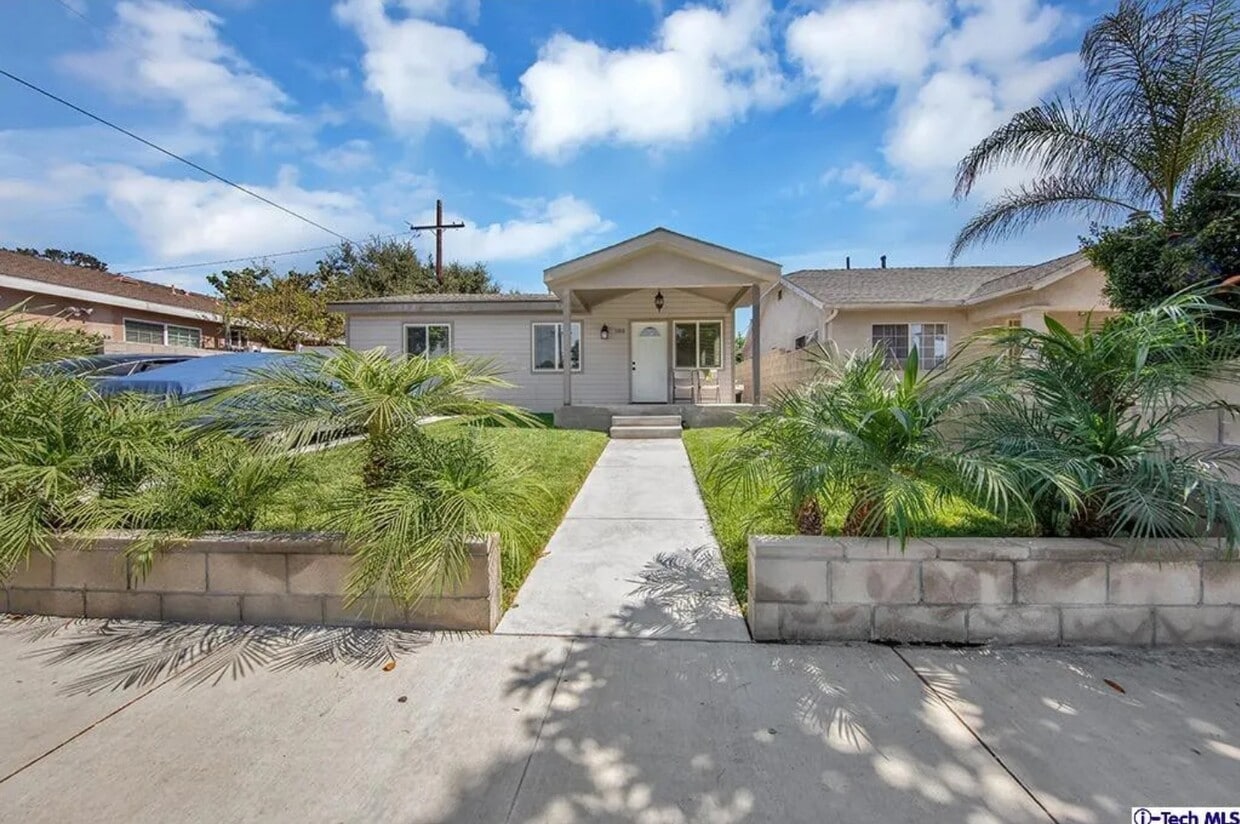 Photo - 1010 Florence Pl (Glendale, CA)
