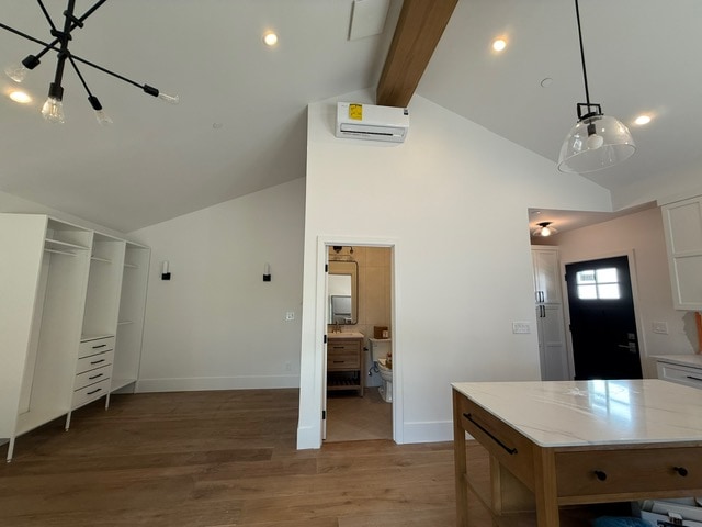 Foto del edificio - 1242 Mildred Ave