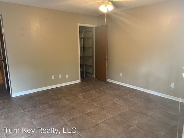 Building Photo - 2 br, 1.5 bath House - 415 Heritage Place
