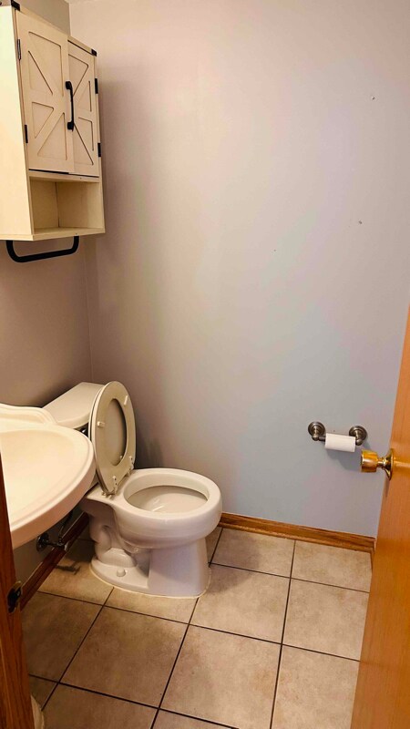 Foto del edificio - 1706 Middlebury Dr