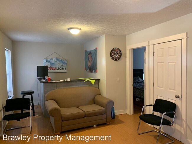 Foto del edificio - 3 br, 3.5 bath House - 304 E 17th St