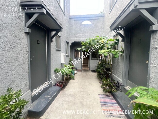 Foto del edificio - 1066 E 7th St