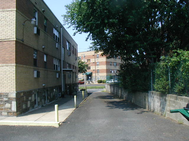 Foto del edificio - 7827 - 7829 Langdon St