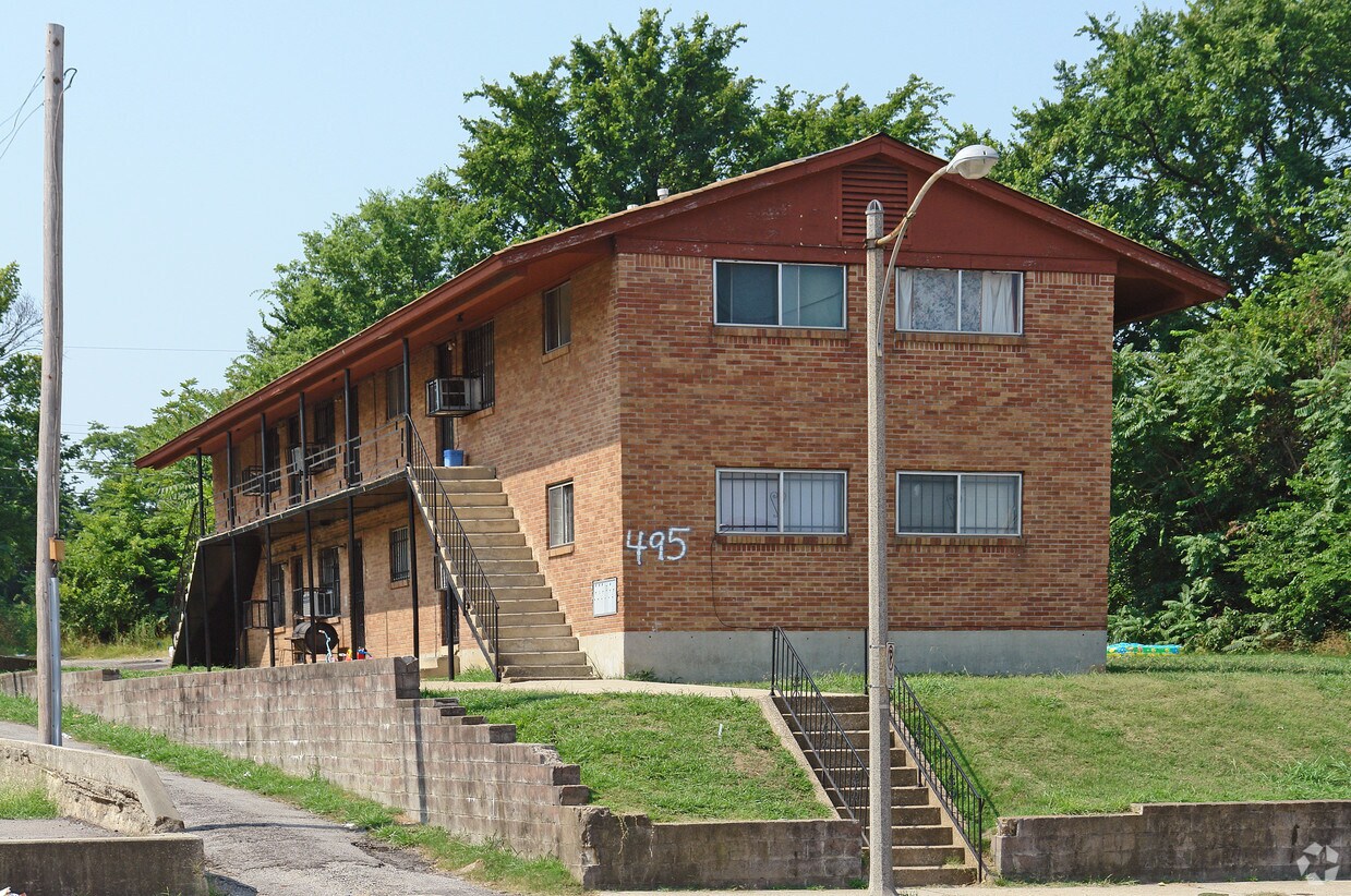 Primary Photo - 495 Eh Crump Blvd