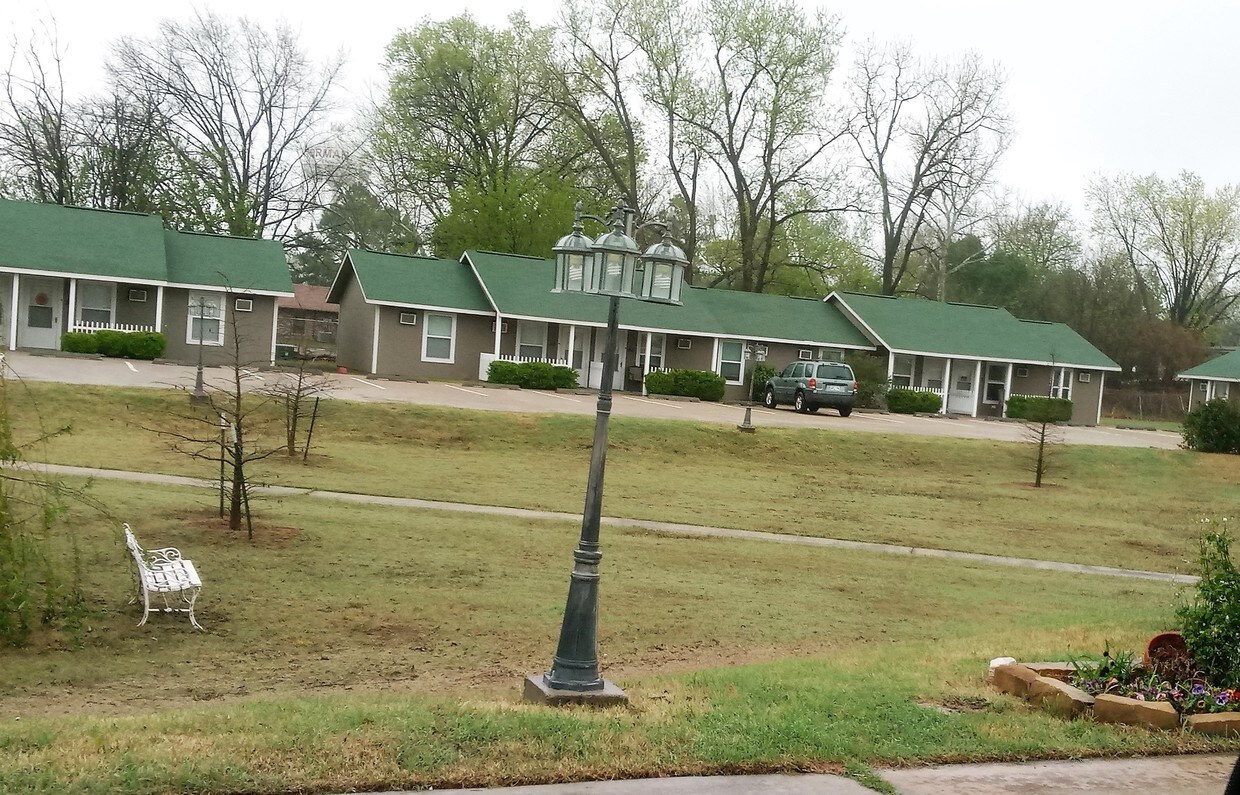 Garden Cottages Apartments in Norman, OK