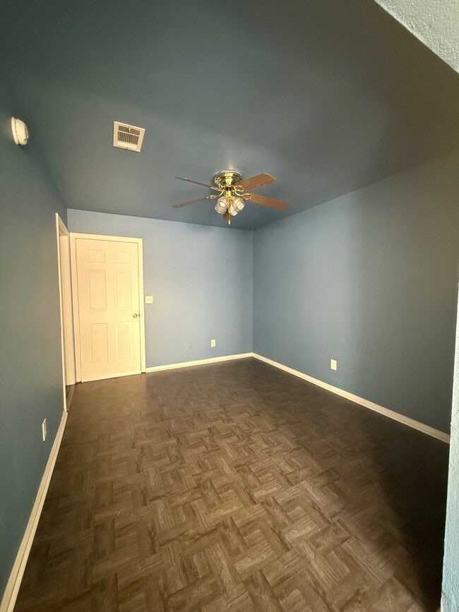 Foto del edificio - 40433 Valiente Dr