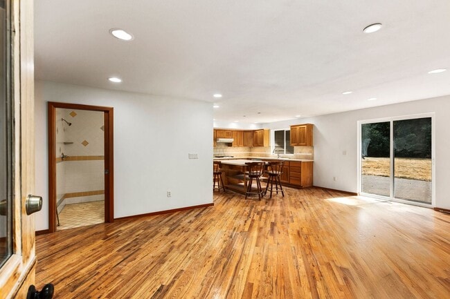 Foto del edificio - 24828 124th St SE