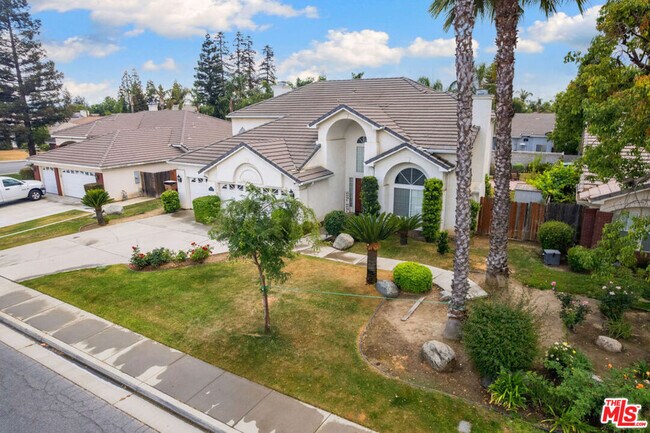 Building Photo - 10711 4 Bears Dr