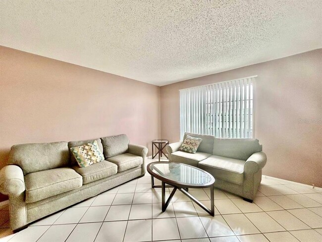 Foto del edificio - 2625 FL-590