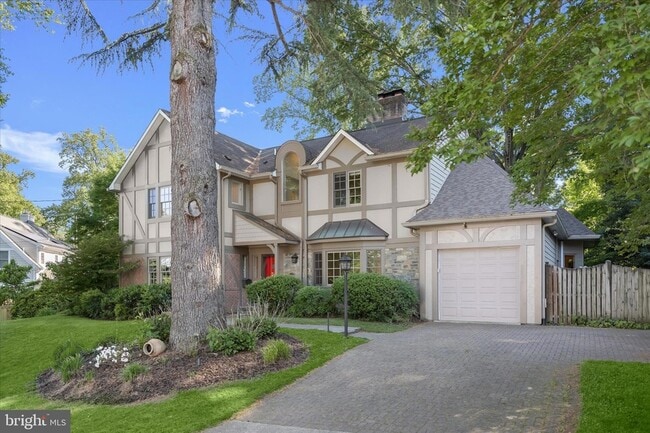 Photo - 5104 Scarsdale Rd House