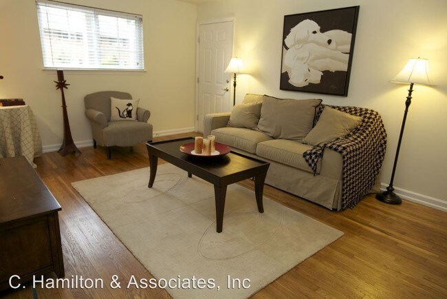 Foto del edificio - 2 br, 1 bath Apartment - 195 Sycamore Rd #E38