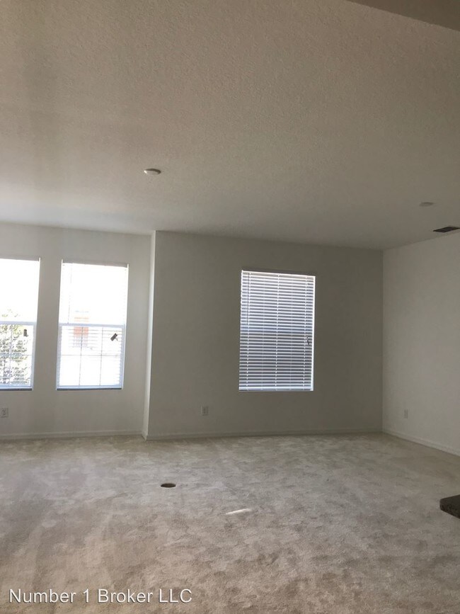 Building Photo - 3 br, 2.5 bath House - 5850 Cypress Hill Road