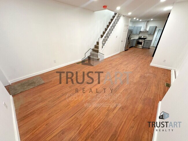 Foto del edificio - 5013 Parrish St