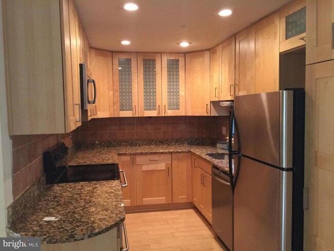 Building Photo - 11301 Gatesborough Ln