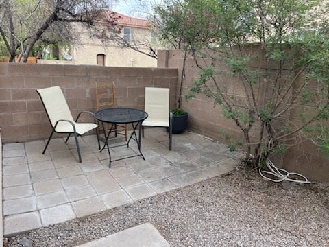 Foto del edificio - 4260 Altura Mesa Ln NE