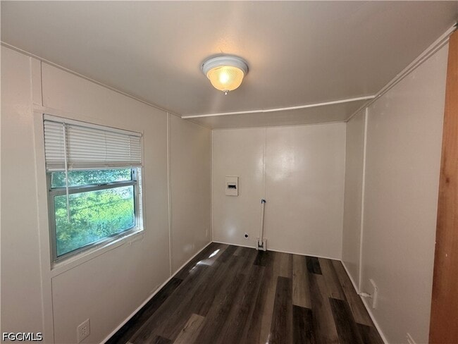 Building Photo - 7838 Ebson Dr