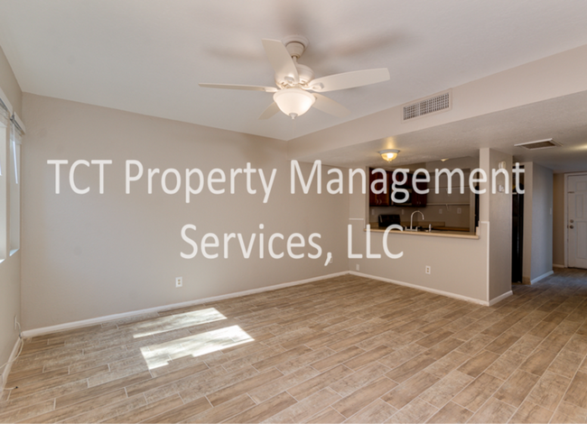 Building Photo - Updated 2 bedroom in Tempe!