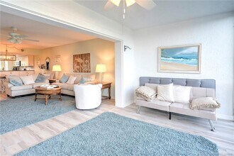 Building Photo - 5532 NE Gulfstream Way