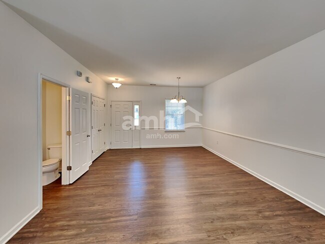 Building Photo - 1205 Jordans Pond Ln