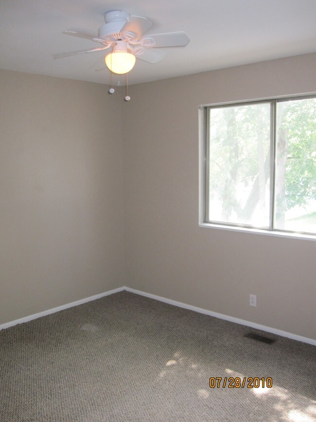 Foto del edificio - 2543 Evening Dove Cir