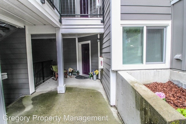 Building Photo - 1 br, 1 bath House - 3921 243rd PL SE J-104