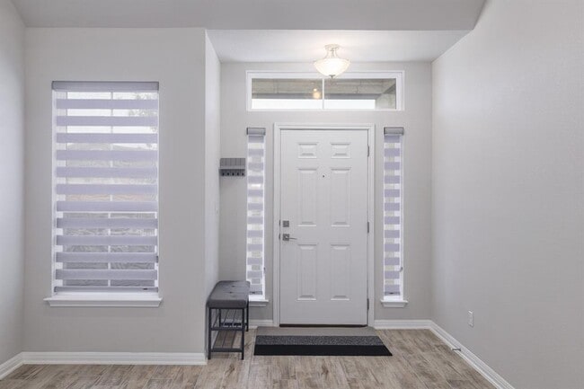 Building Photo - 4001 Birdwatch Loop