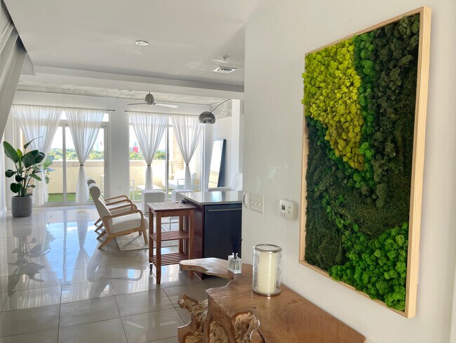 ¡Vestíbulo - 3250 NE 1st Ave