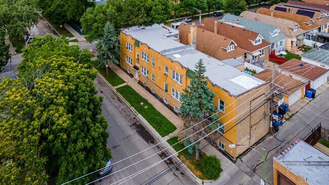 Foto del edificio - 2551 N Lockwood Ave