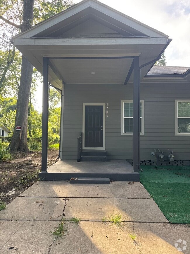 Building Photo - 2705 Gordon Ave