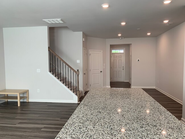 Building Photo - 6323 Andante Ave