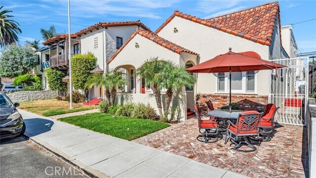 Foto principal - 107 Prospect Ave