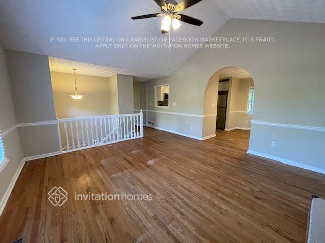 Building Photo - 425 Austin Dr