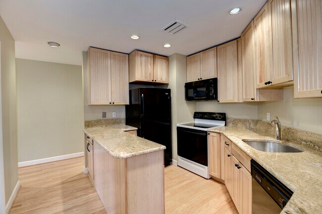 Foto del edificio - 1741 T Street Northwest