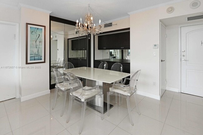Building Photo - 3675 N Country Club Dr