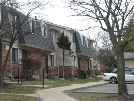 Primary Photo - Liberty Commons Townhomes and Apartments