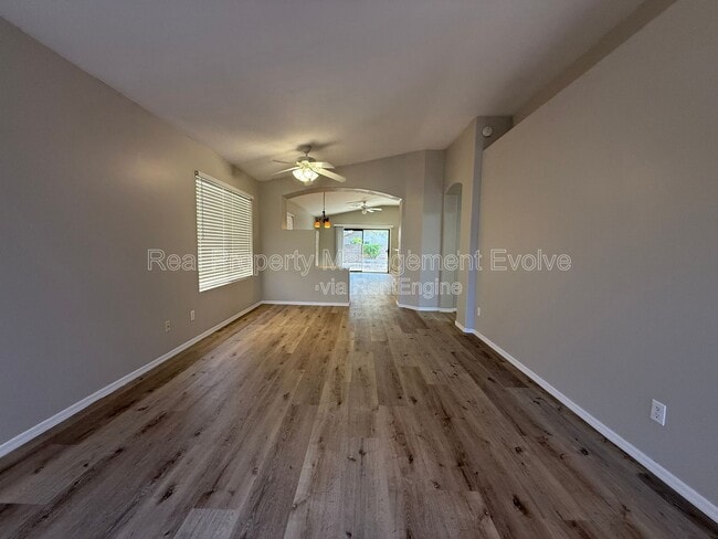 Photo - 1516 E Bowker St House