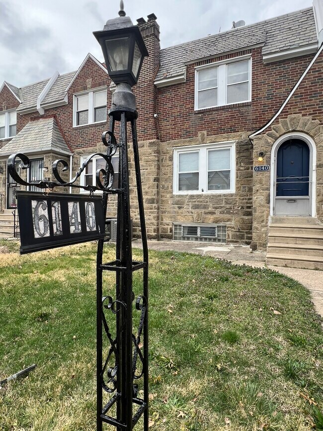 Foto del edificio - 6140 Erdrick Street