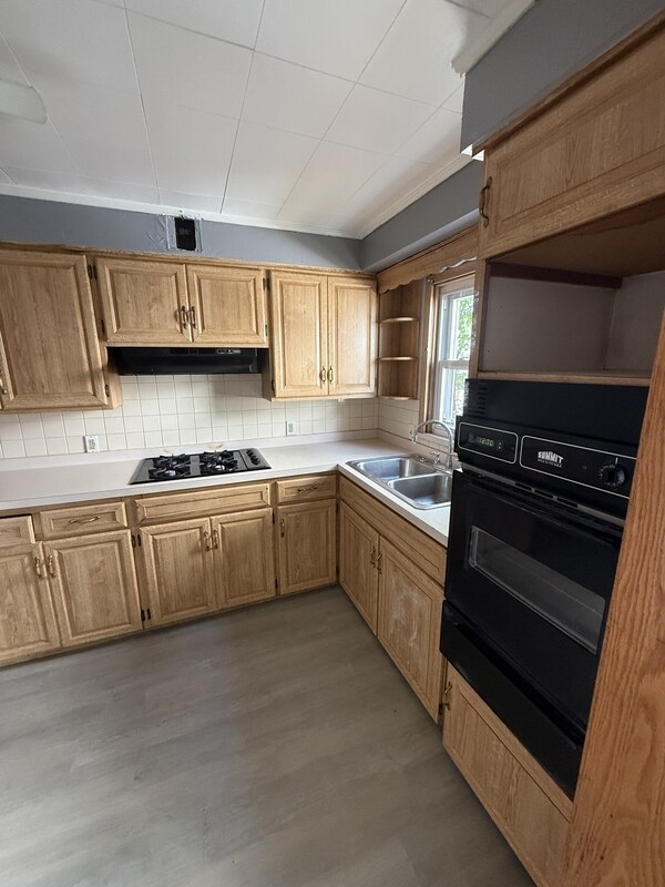 Foto del edificio - 3524 Bosworth Rd